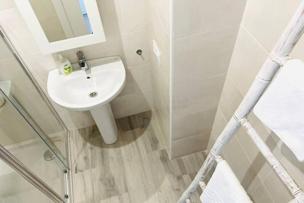 Precioso Apartamento Con Vistas Parciales, Garaje Y Piscina Tarifa Eksteriør bilde